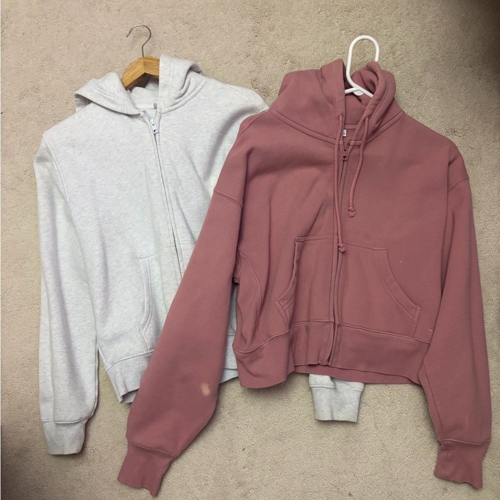 2 TNA Cozy Fleece Hoodies - Light Gray & Pink